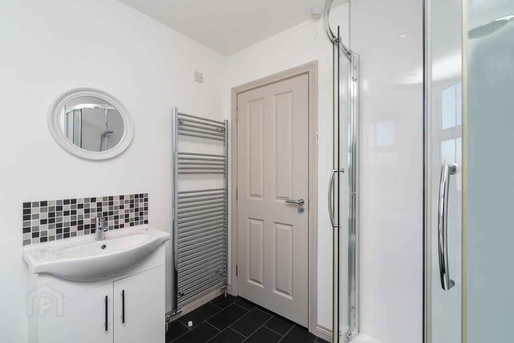 11 Ballantine Way 22 of 32