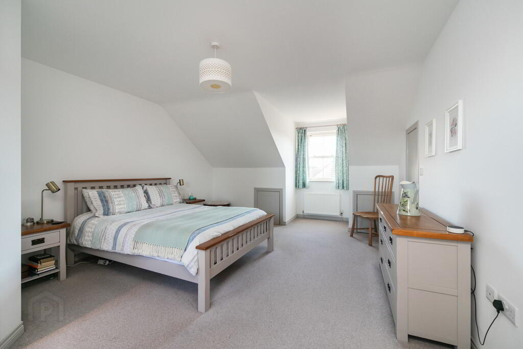 11 Ballantine Way 24 of 32