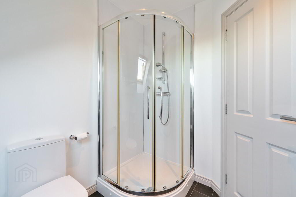 11 Ballantine Way 26 of 32