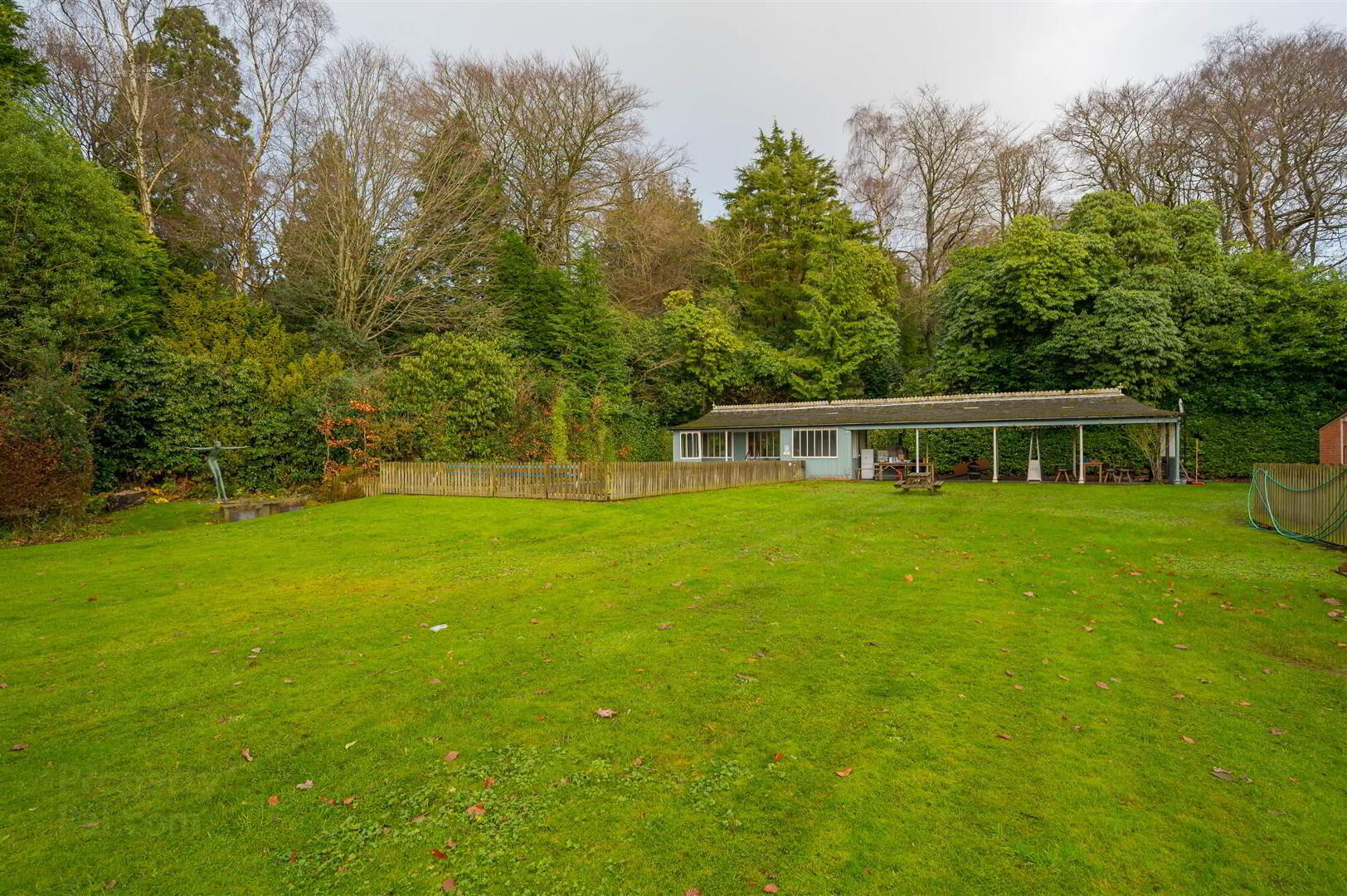 Flat 1 Lismachan House, 378 Belmont Road 22 of 24