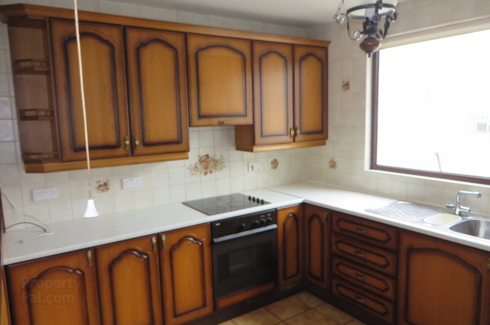 32 Casement Street 6 of 15