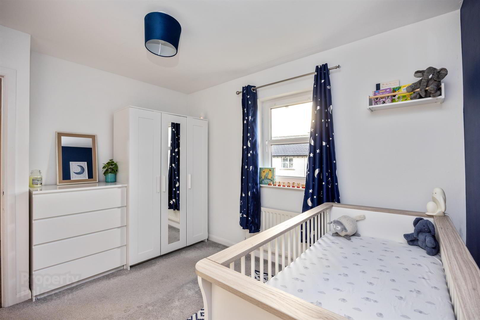 17 Huntingdale Green 11 of 17