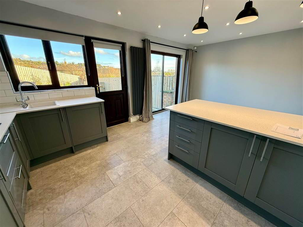 14 Grangewood Grove 6 of 13