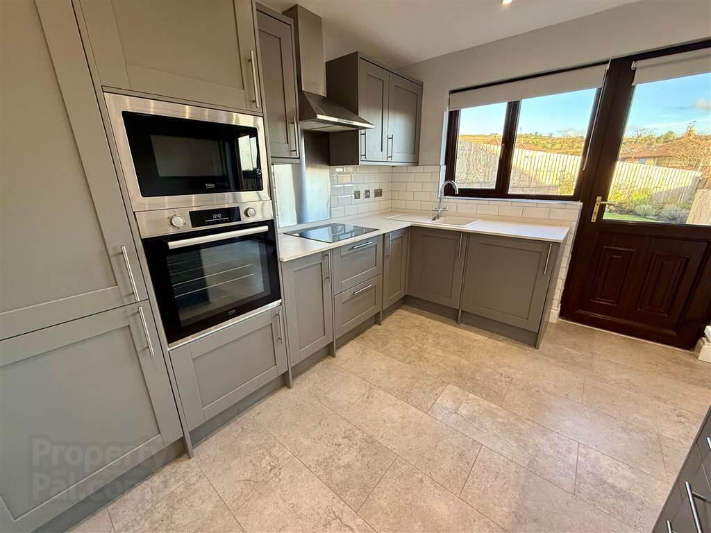 14 Grangewood Grove 5 of 13