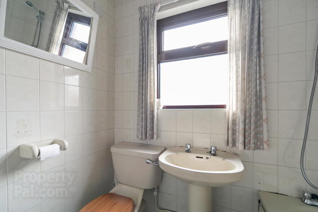 109 Belmont Road 13 of 21