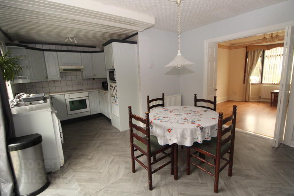 78 Whitewell Road 5 of 12