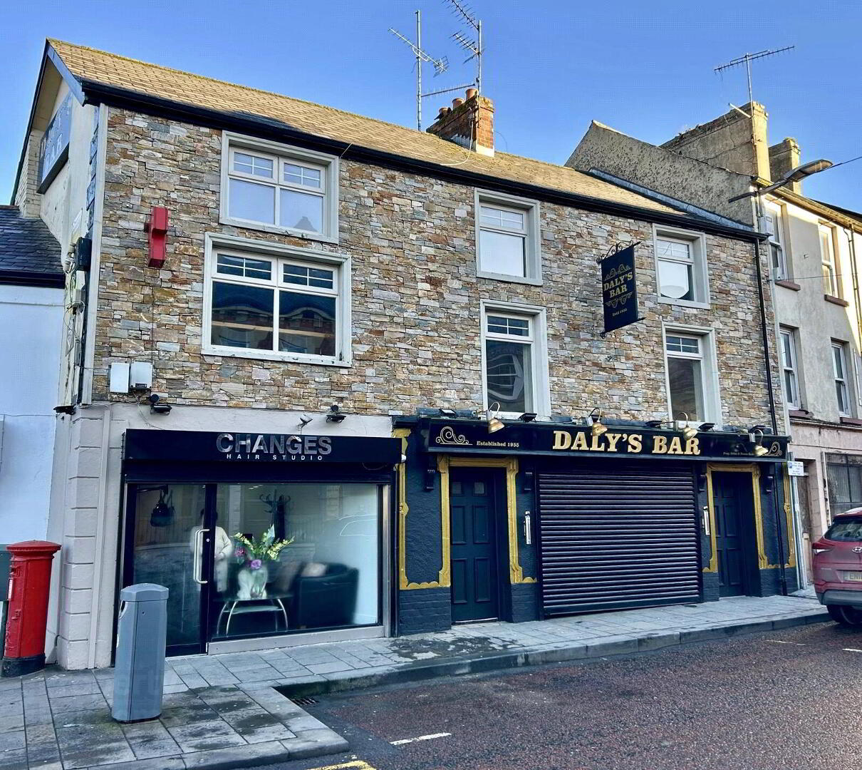 Dalys Bar, 65 Irish Street