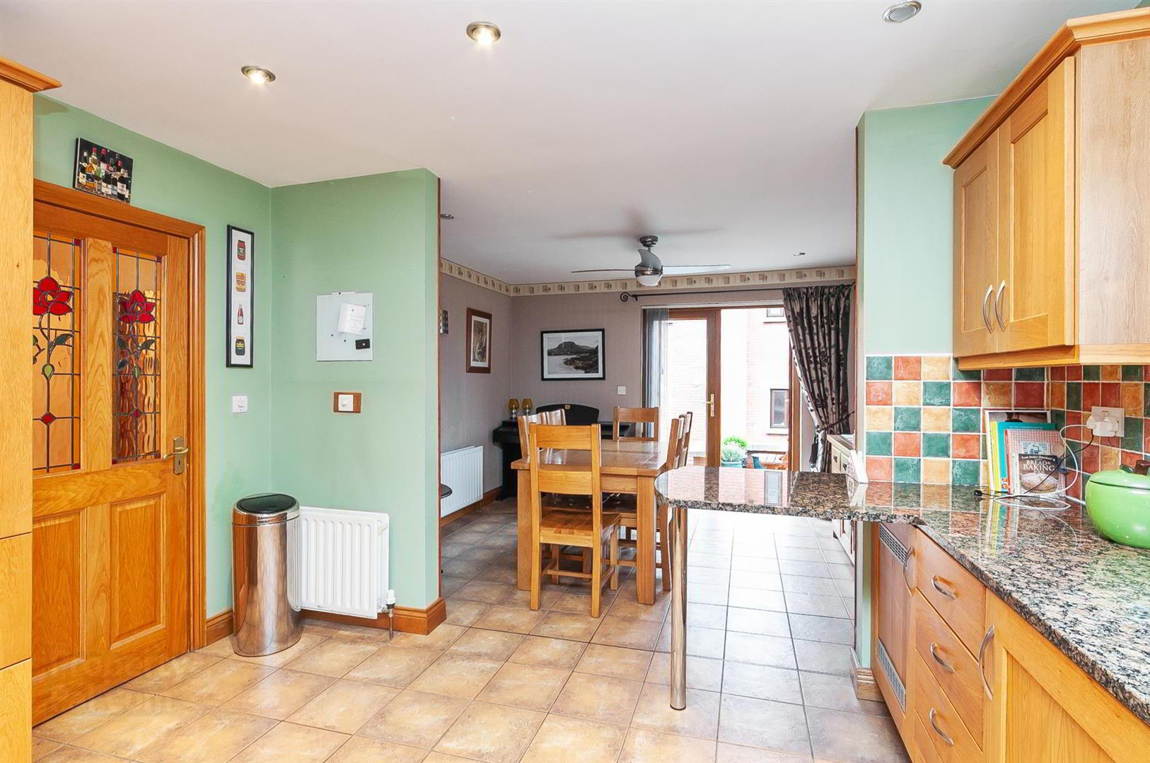 34 Cricklewood Park 13 of 33