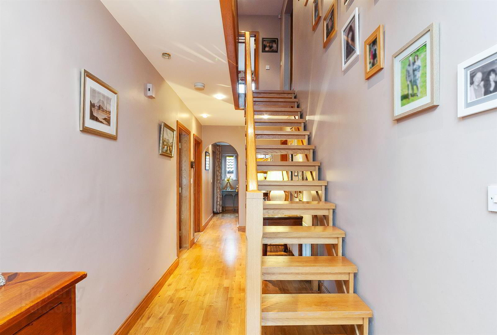 34 Cricklewood Park 4 of 33