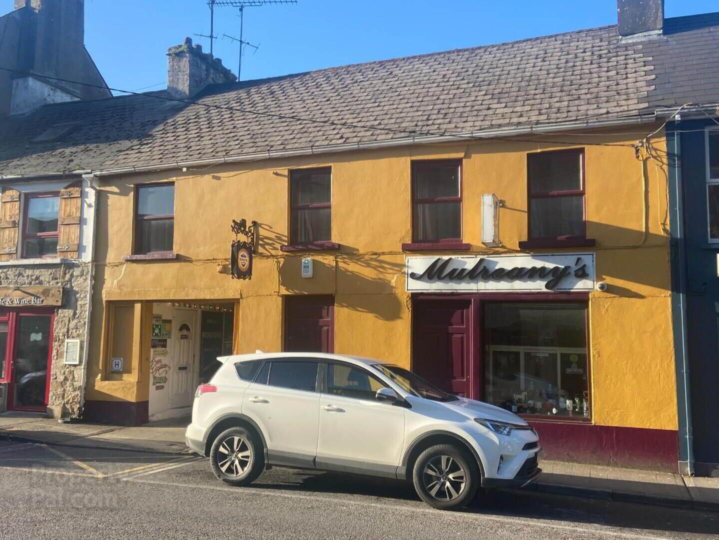 Mulreanys Bar