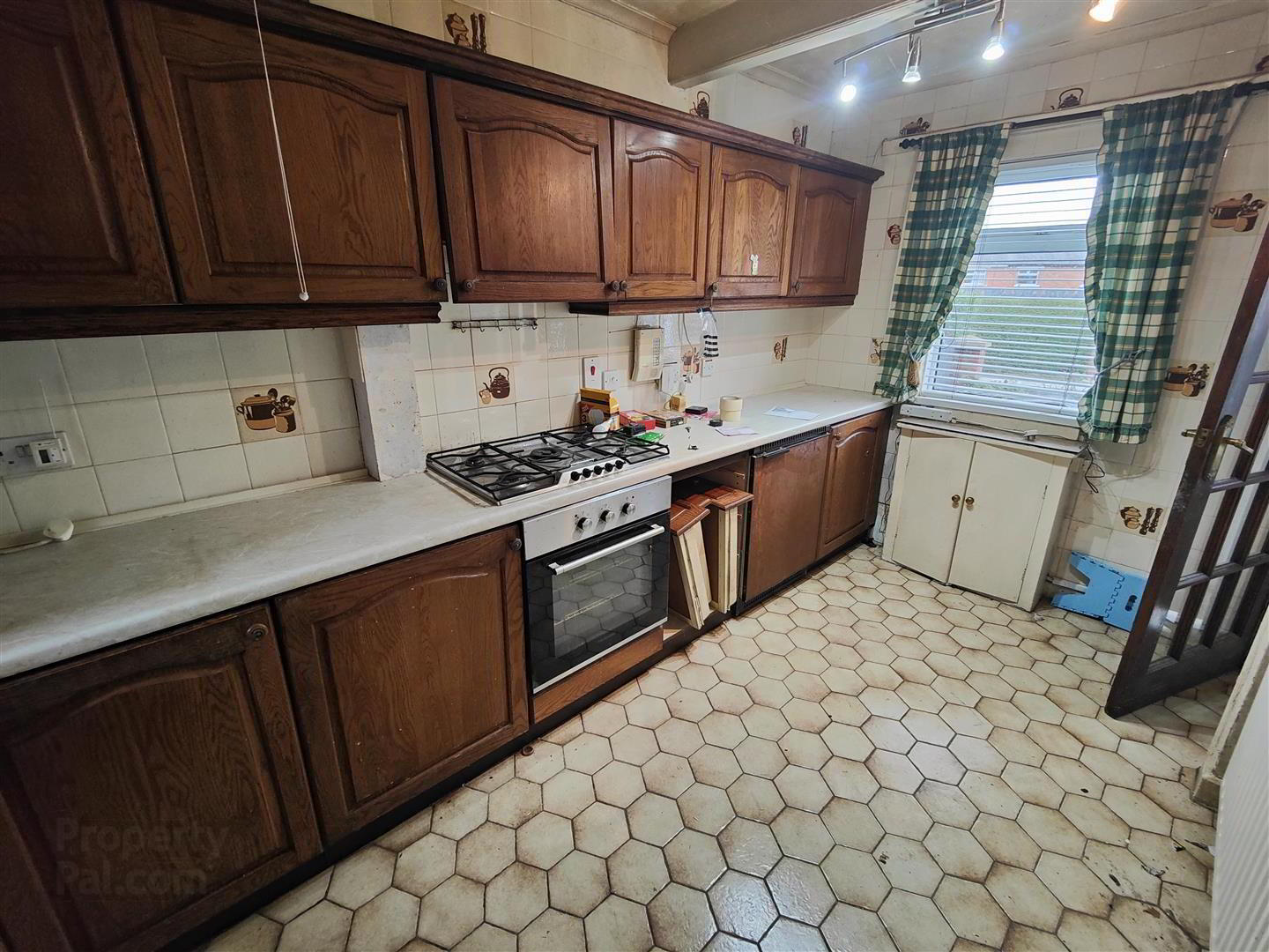99 Seaview Drive 11 of 22