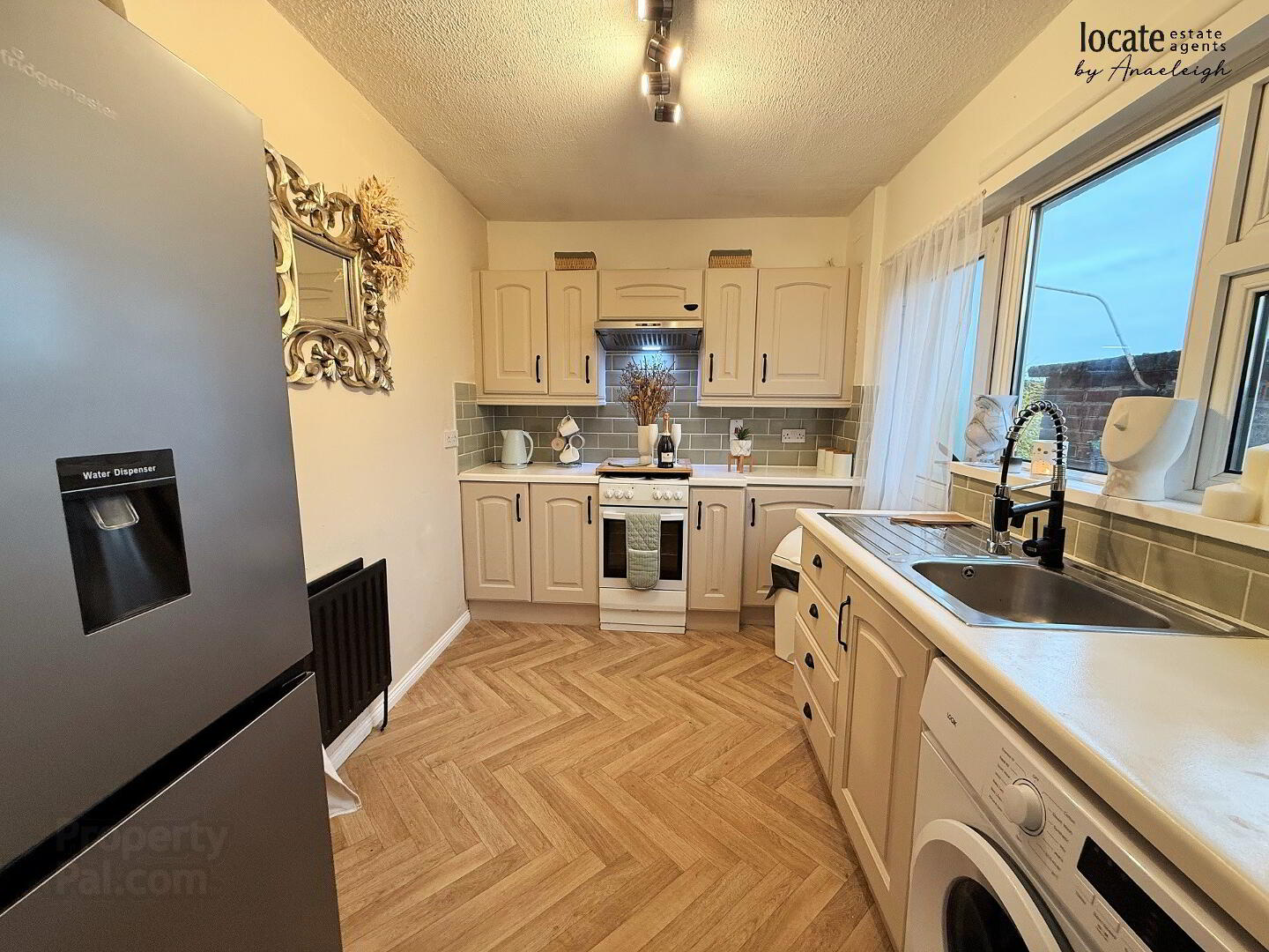 1 Rathlin Drive 5 of 20