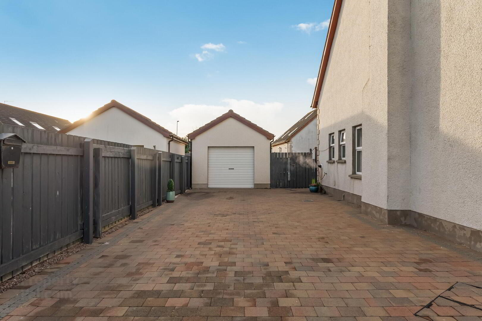 11 Castle Meadow Park 4 of 46