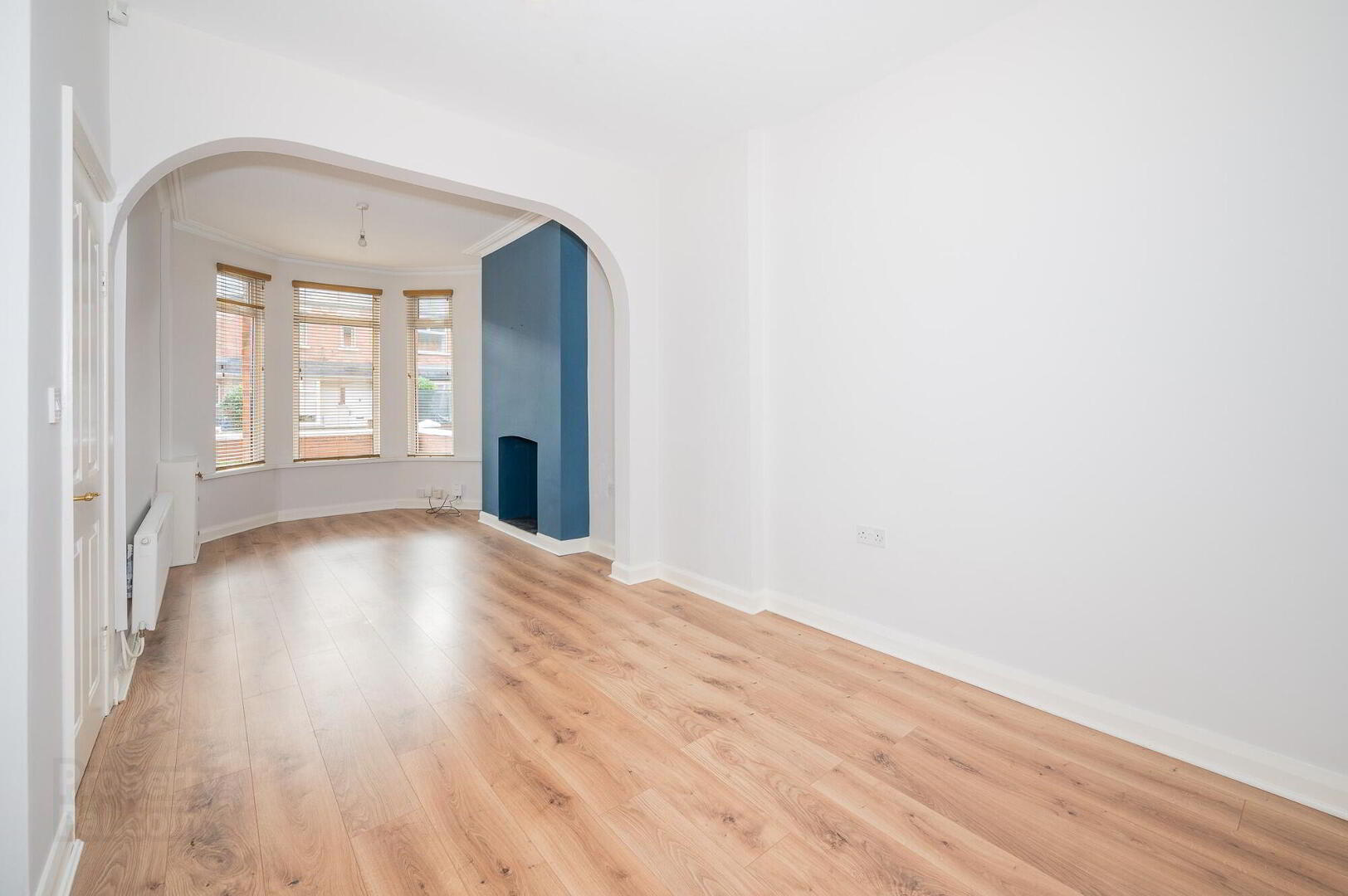 55 Reid Street 5 of 14