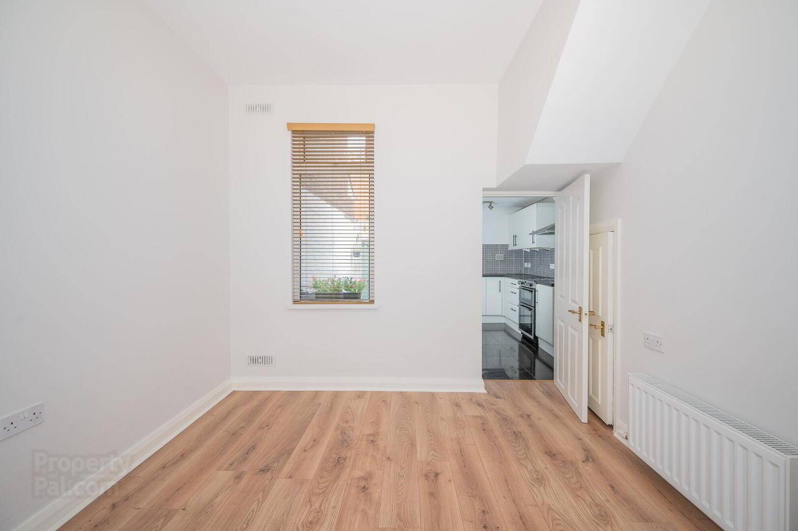55 Reid Street 6 of 14