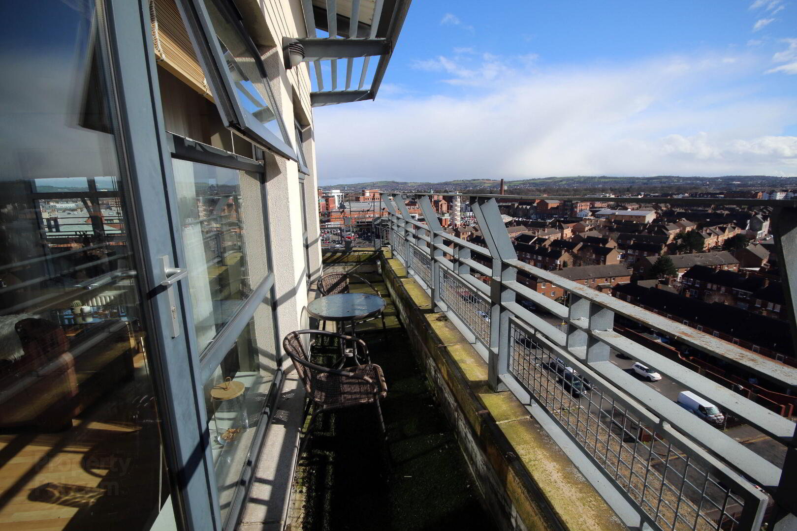 Luxury Penthouse Apartment, Bankmore Street