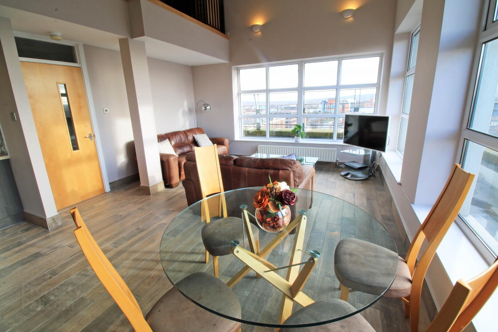 Luxury Penthouse Apartment, Bankmore Street