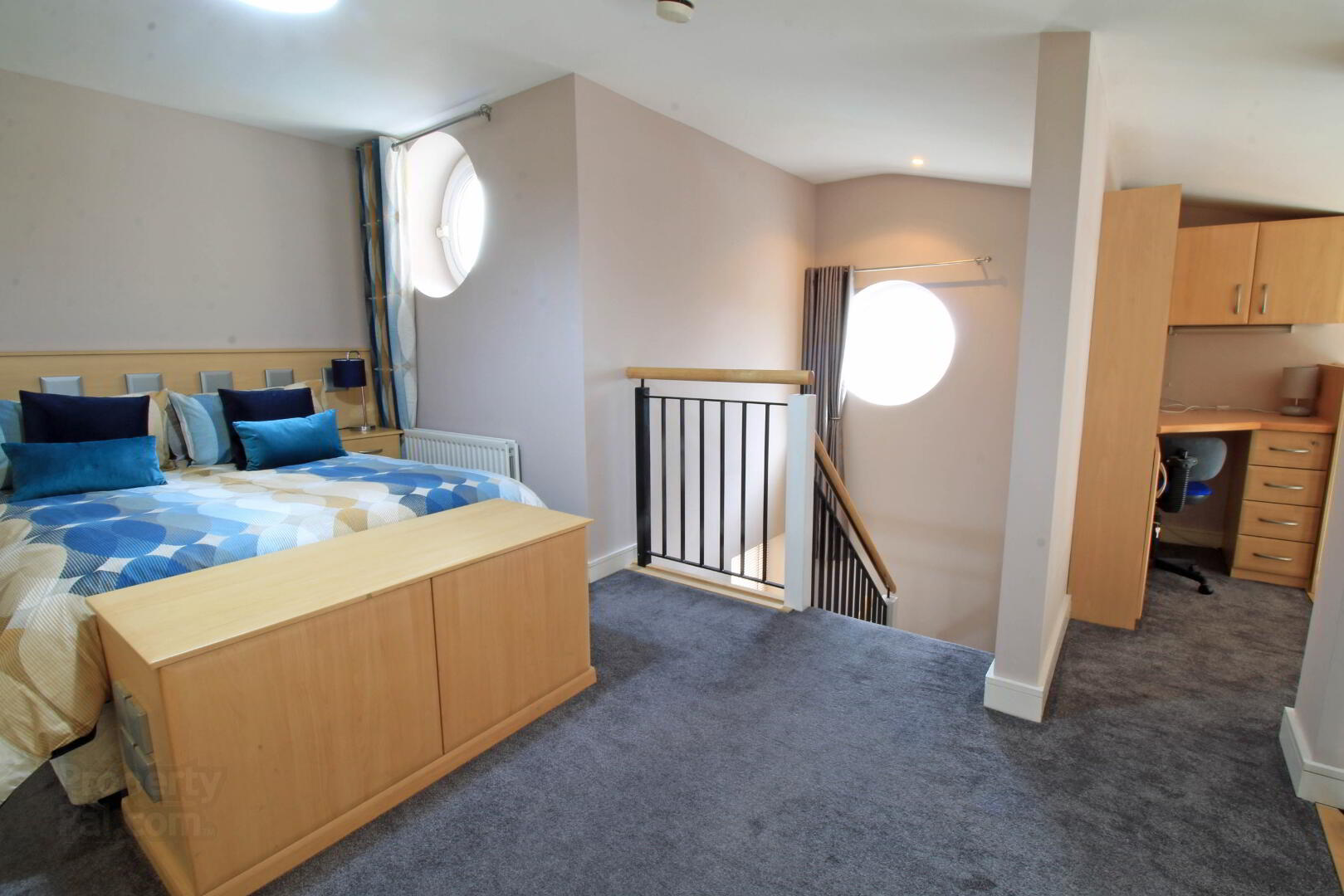 Luxury Penthouse Apartment, Bankmore Street 14 of 25