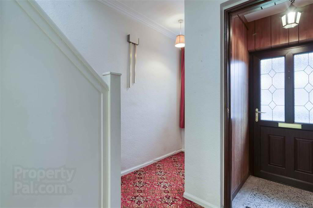 62 Killeaton Crescent 6 of 23