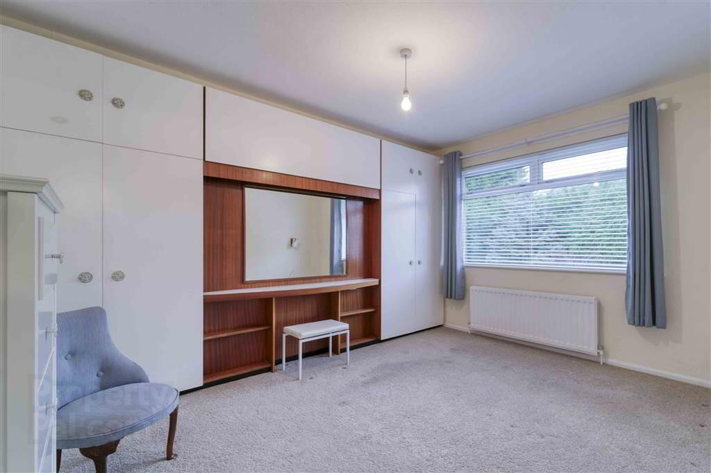 62 Killeaton Crescent 16 of 23