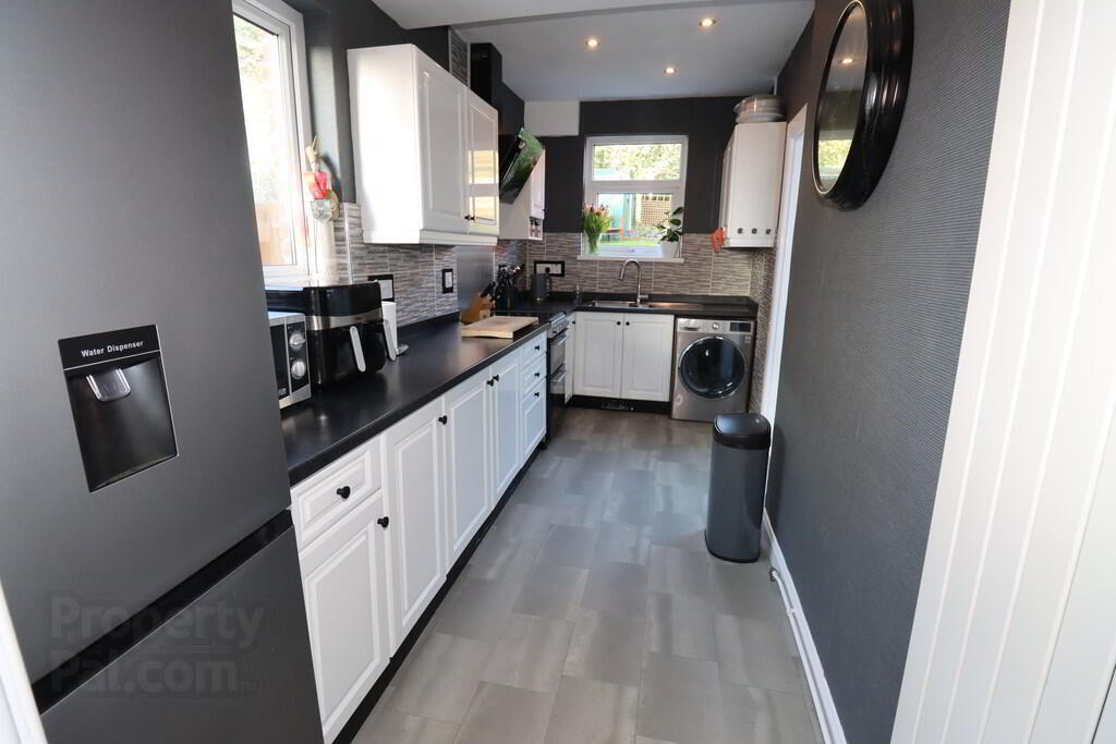 338 Ballysillan Road 4 of 21