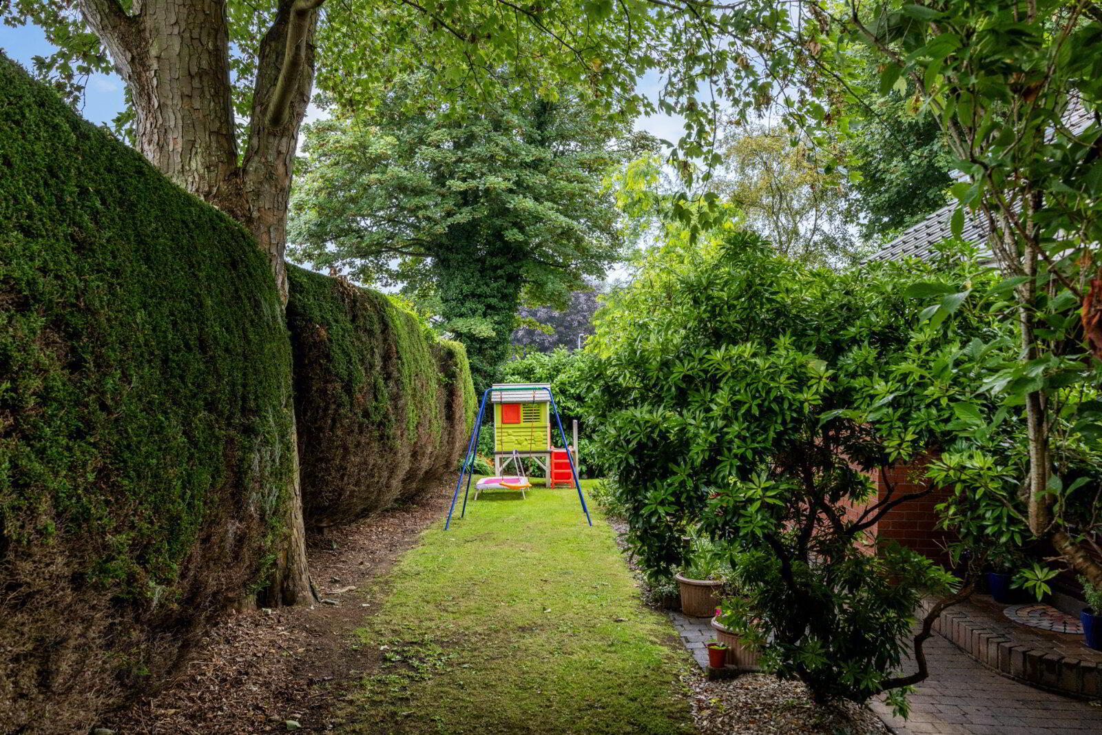 1 Malone Court Mews 25 of 29