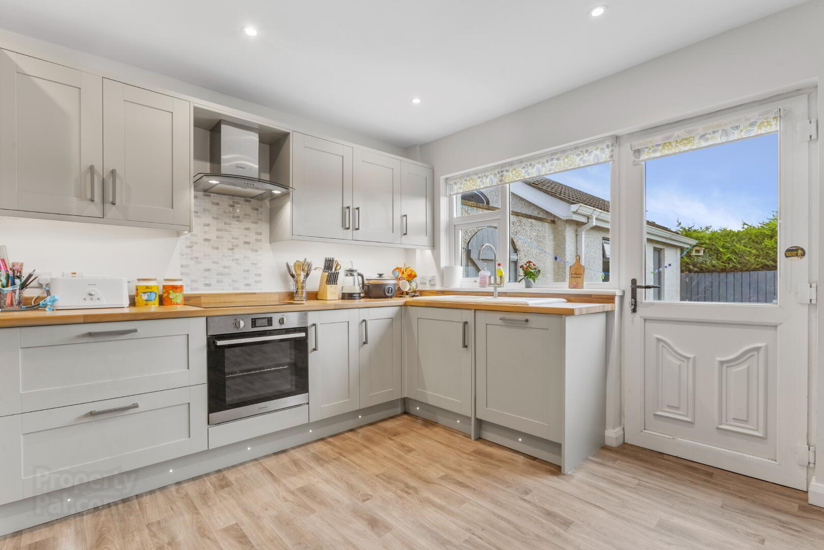 34 Beechwood Avenue 6 of 17