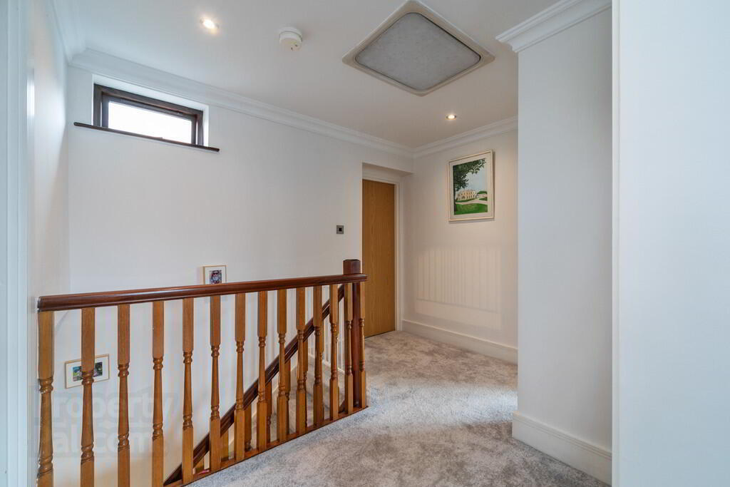 10 Malone Park Lane 17 of 36