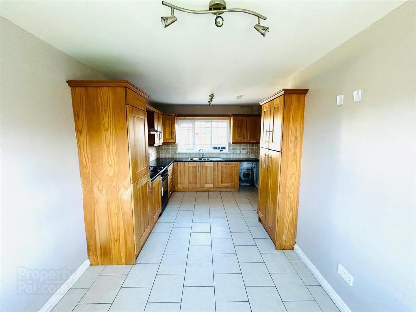 69 Primity Crescent 5 of 13