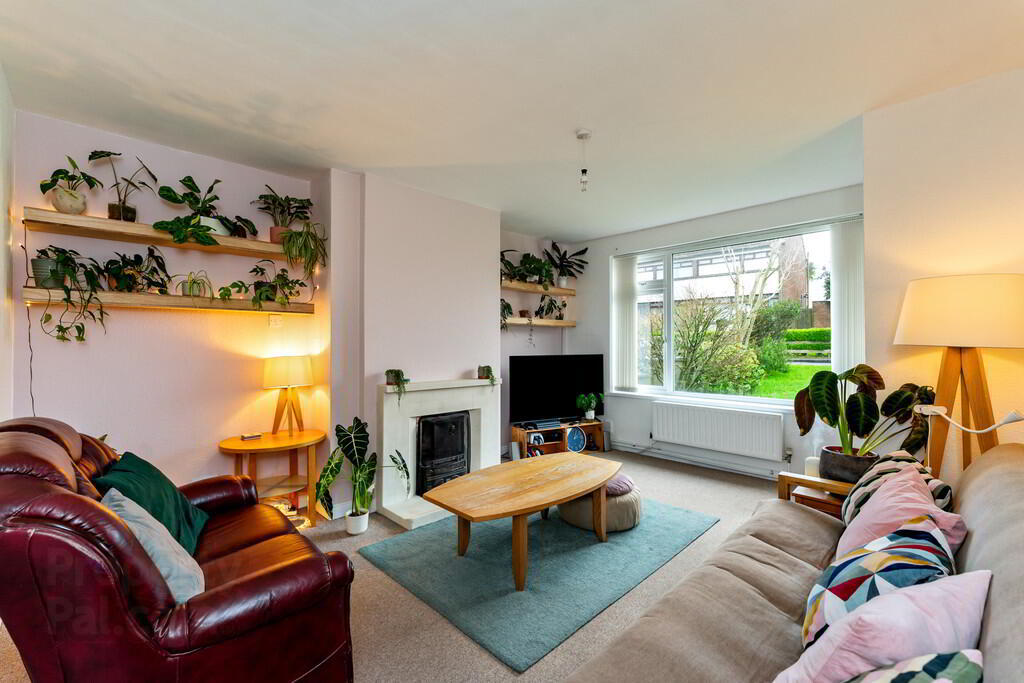 71 Lisnabreen Crescent 4 of 16