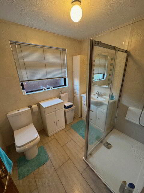 25 Willowvale Drive 10 of 14