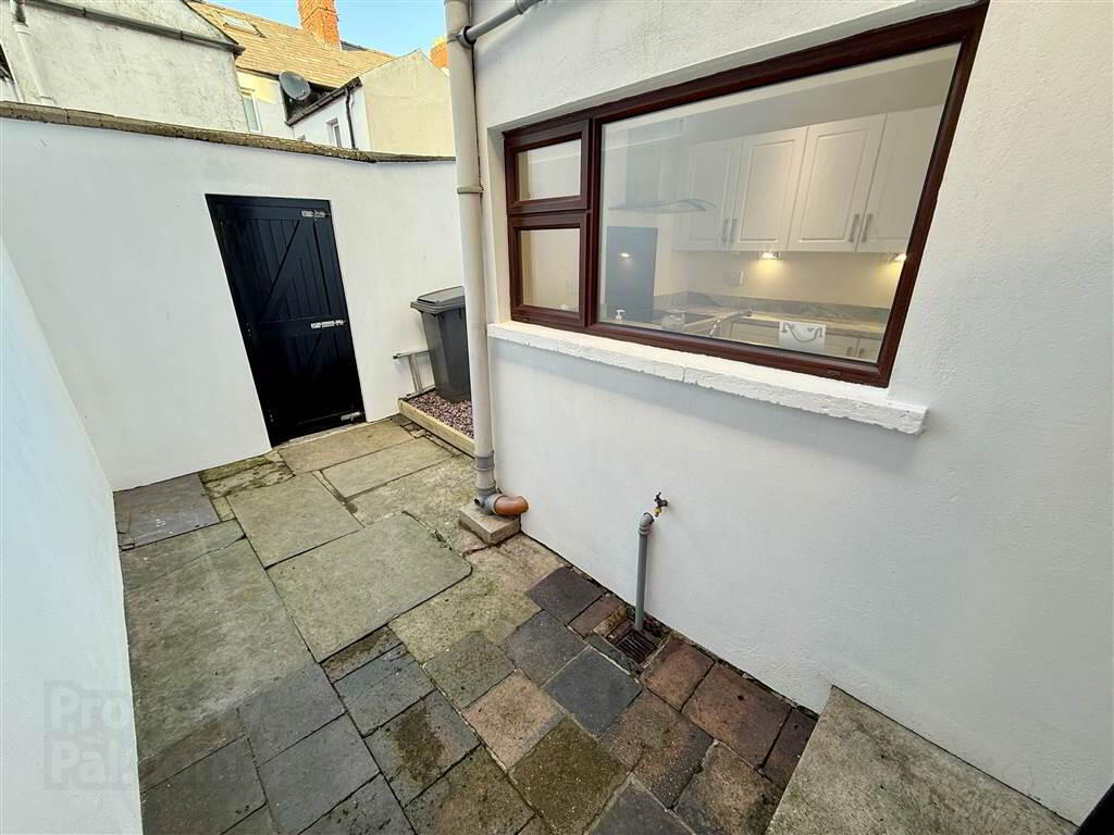 9 Willowfield Drive 17 of 18