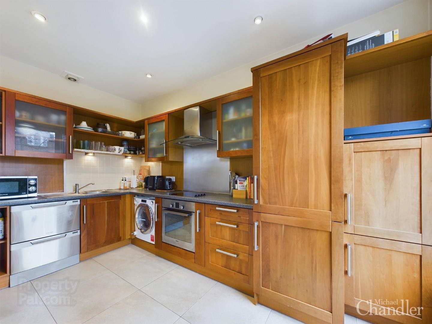 Apt 3 Brooklands Court, 1-3 Annadale Avenue 7 of 15