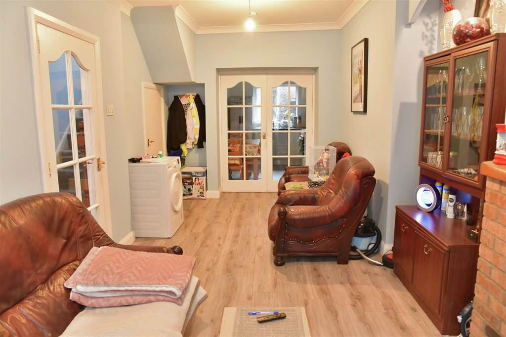 17 Clarence Street 6 of 30