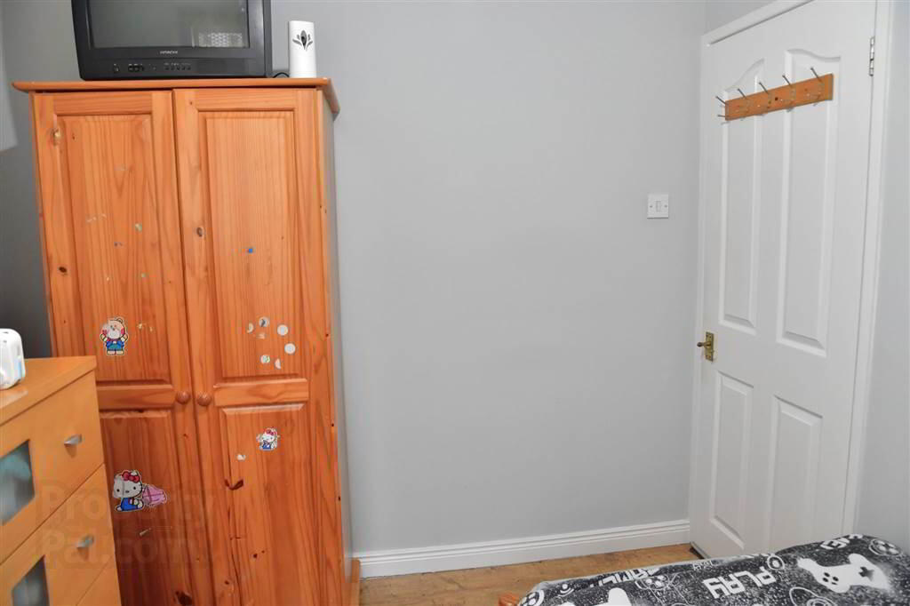 17 Clarence Street 19 of 30