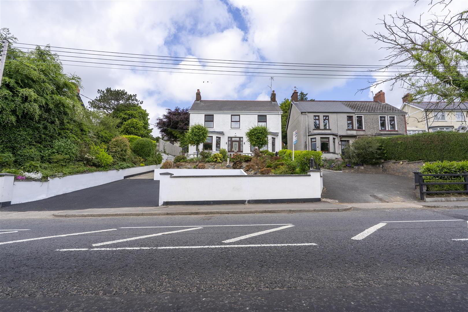 27 Hillsborough Road 26 of 28