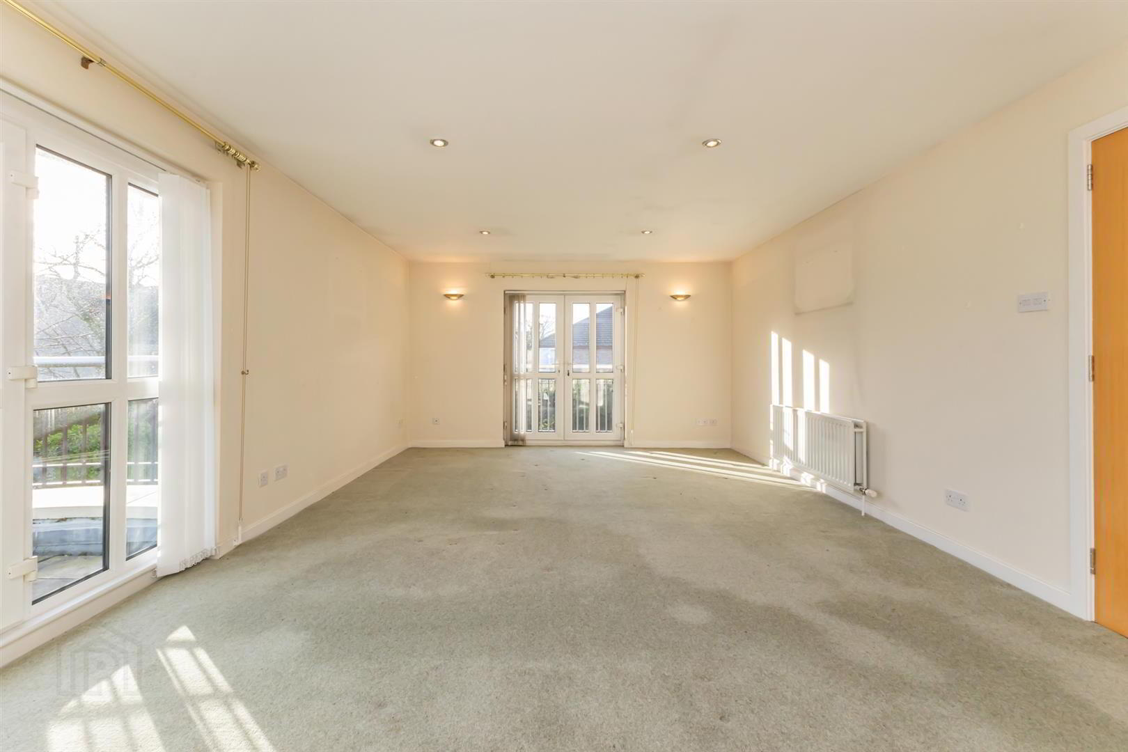 8 Penthouse, Bayside Apartments, 24 Ballyholme Road 8 of 23