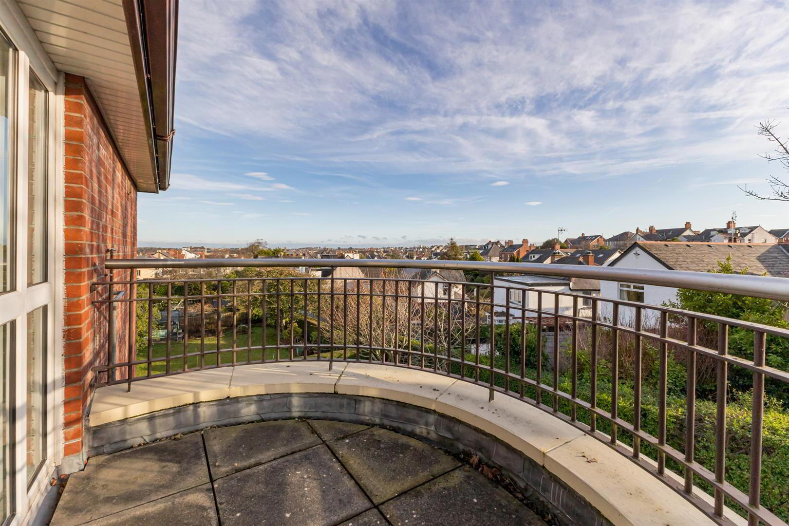 8 Penthouse, Bayside Apartments, 24 Ballyholme Road 9 of 23