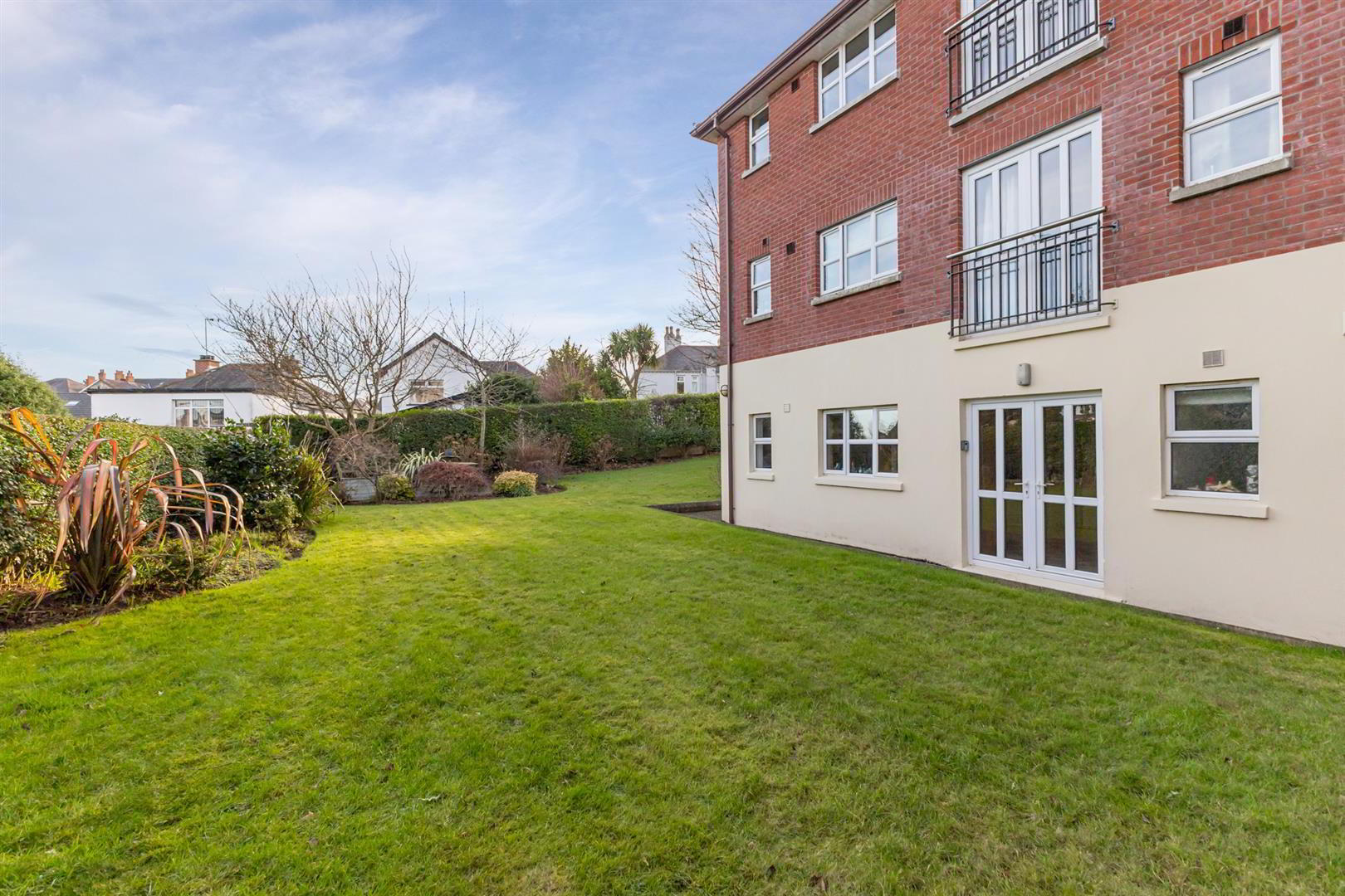 8 Penthouse, Bayside Apartments, 24 Ballyholme Road 21 of 23