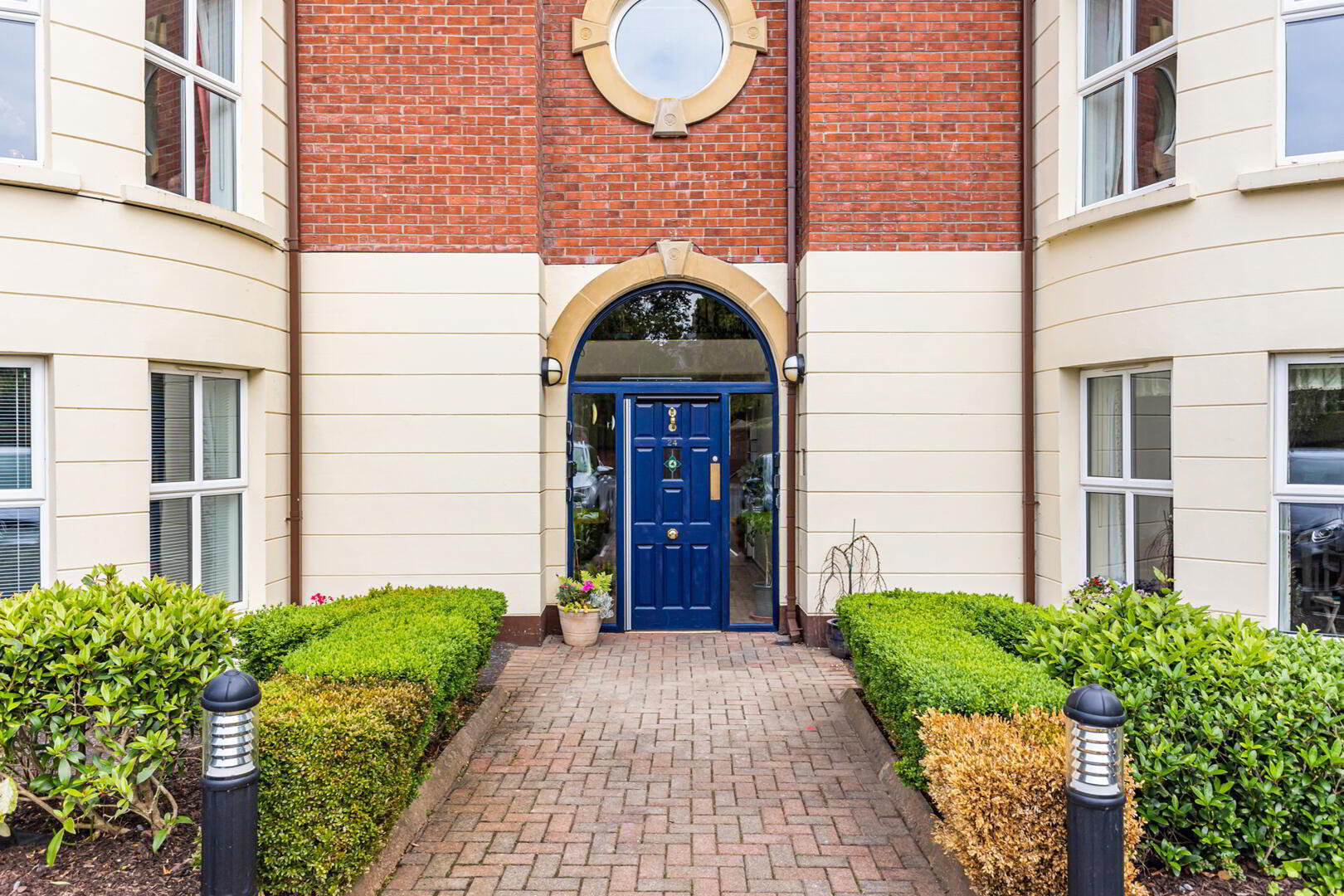 8 Bayside Apartments, 24 Ballyholme Road 3 of 25