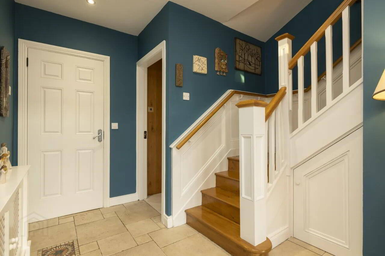 8 Newbrook Grove 5 of 41