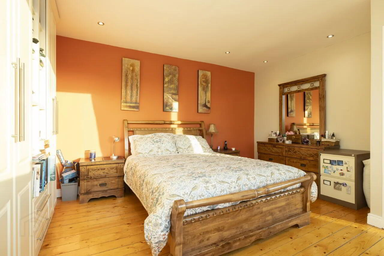 8 Newbrook Grove 24 of 41