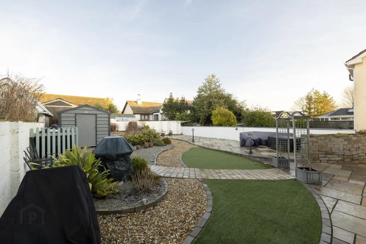 8 Newbrook Grove 31 of 41