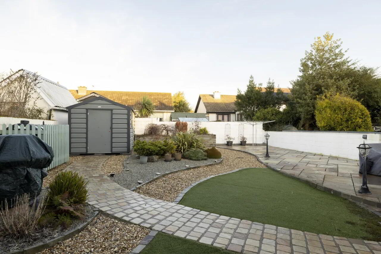 8 Newbrook Grove 32 of 41