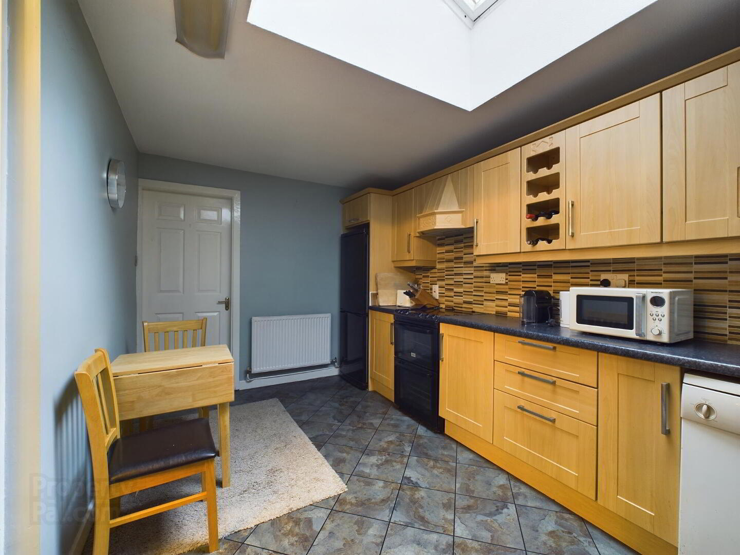 99 Grange Heights 11 of 26