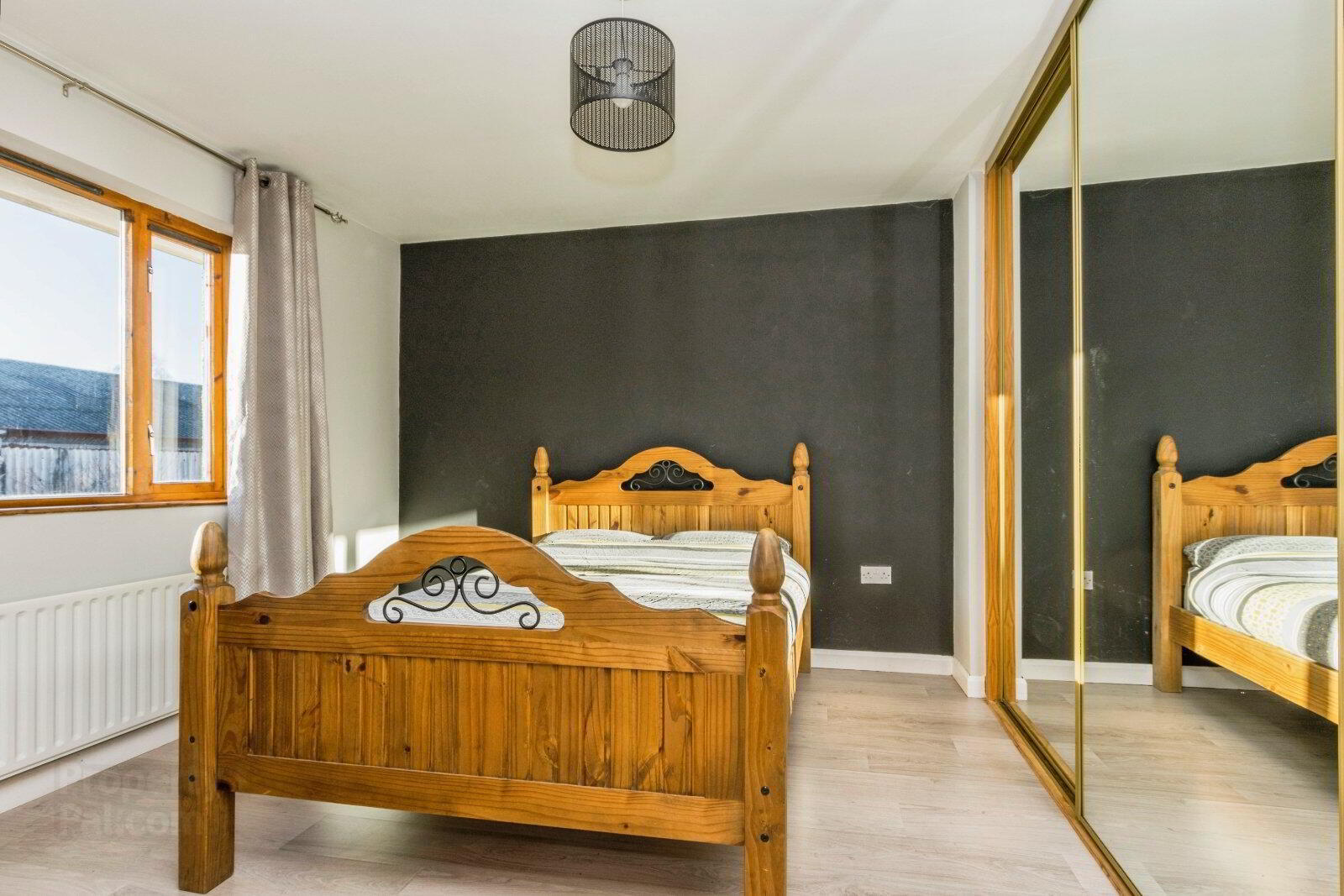 18 Shaftesbury Road 14 of 20