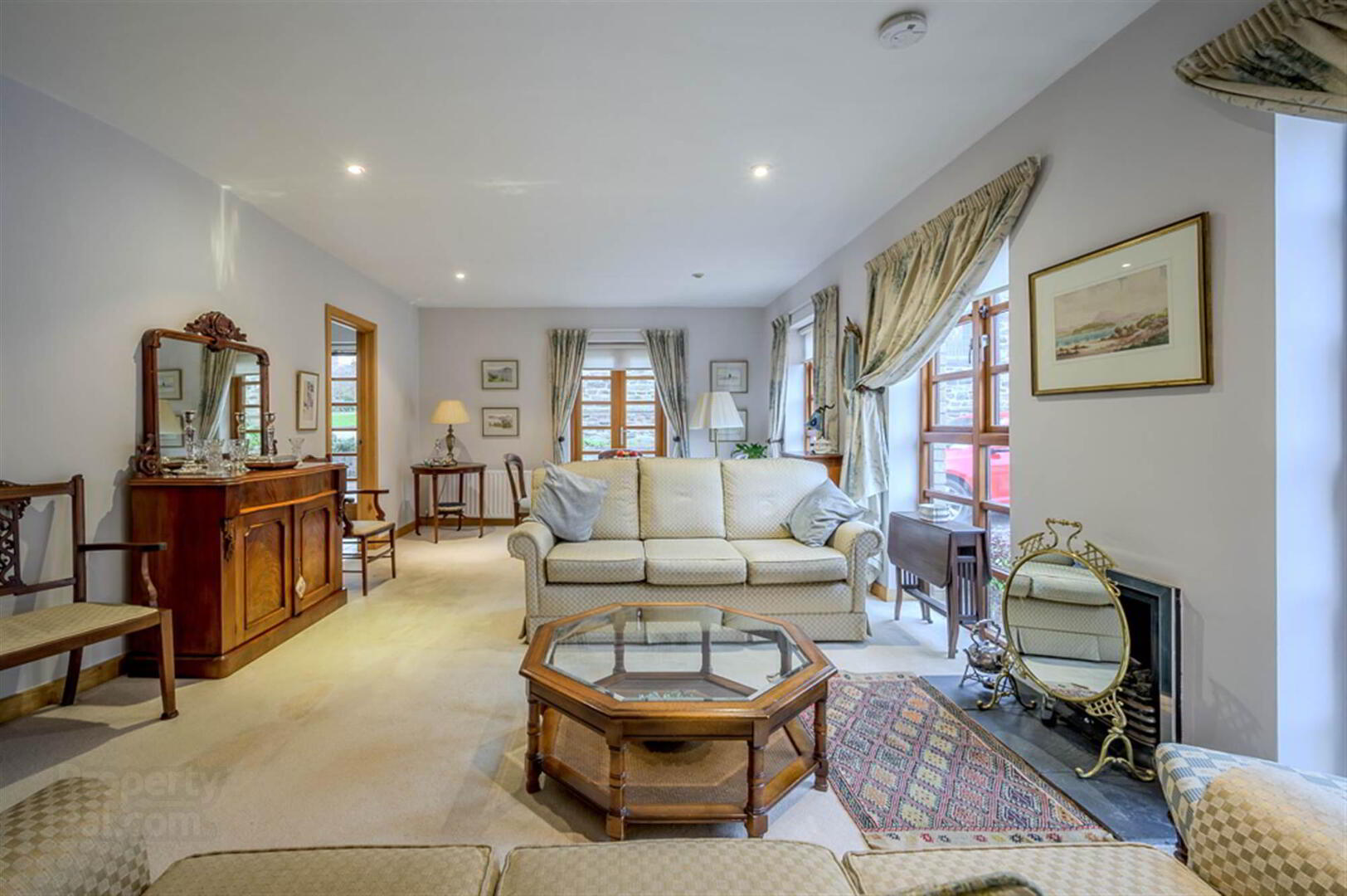 4 Altona Manor, 69 Church Road 8 of 25