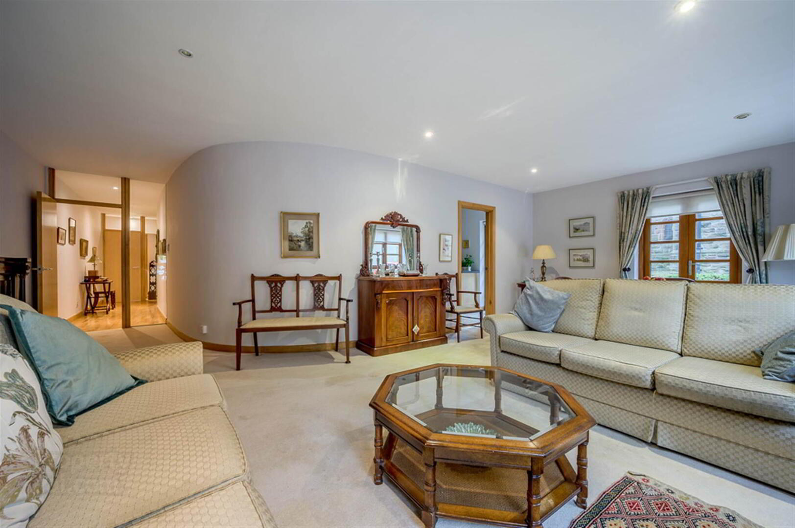 4 Altona Manor, 69 Church Road 9 of 25