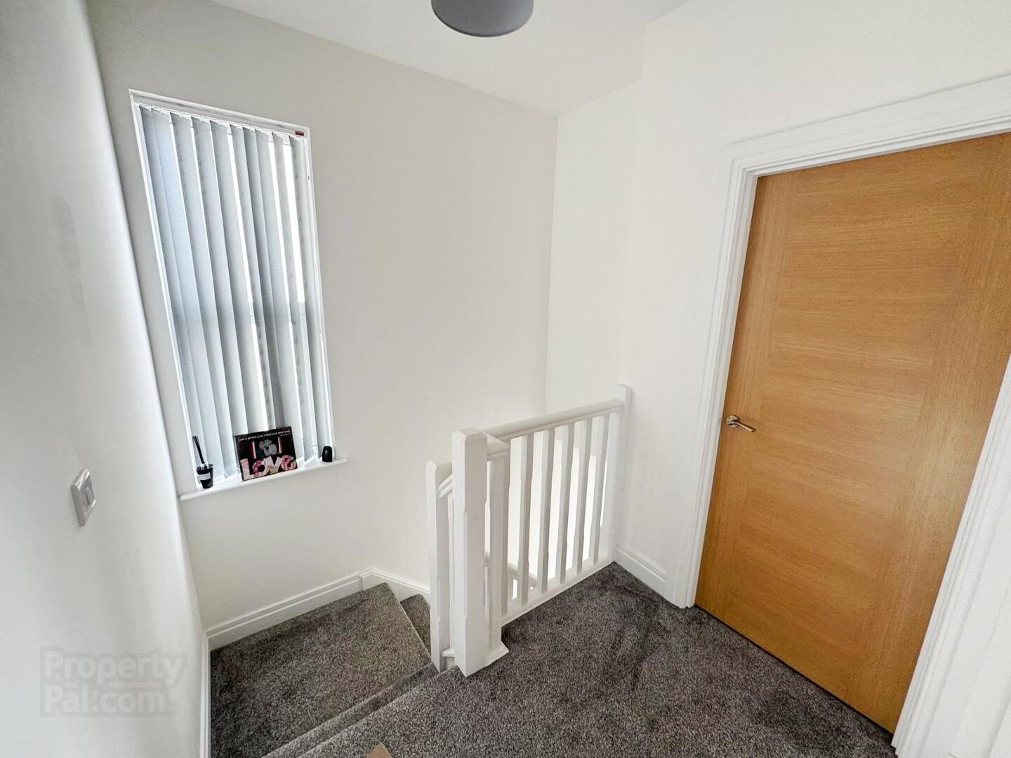 28 Boyle Avenue 18 of 29