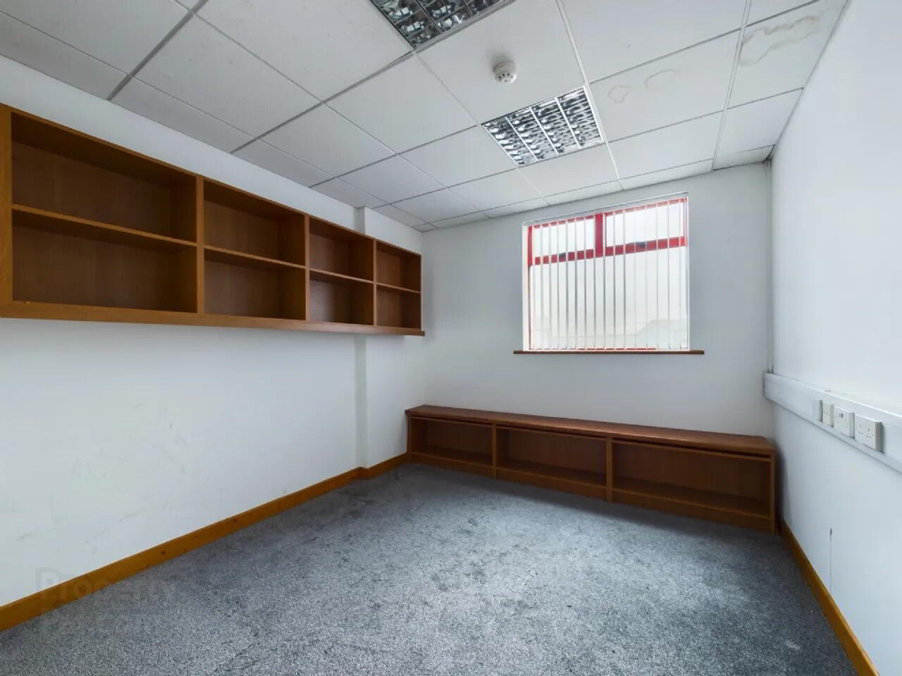 Unit 4d, Six Cross Roads Business Park 9 of 11